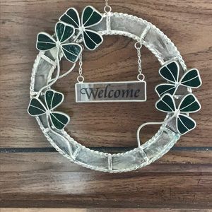 ☘️ Welcome sign